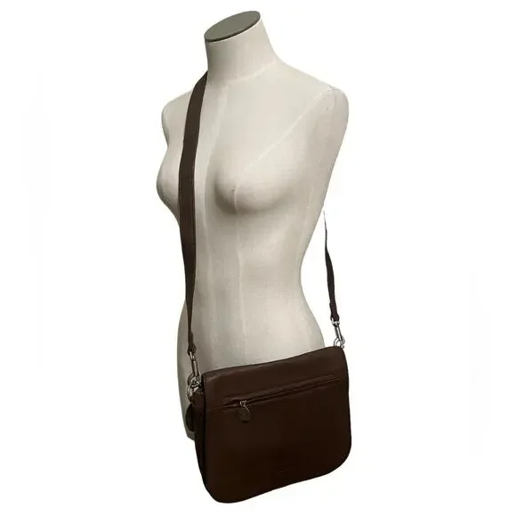 Kenneth Cole Boho Vintage 90s Y2K Boho Aged Leather Crossbody Flap Saddle Bag